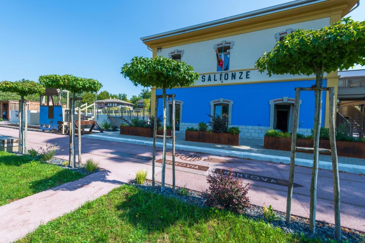 Borgo Stazione Bike Inn Valeggio sul Mincio Exteriör bild